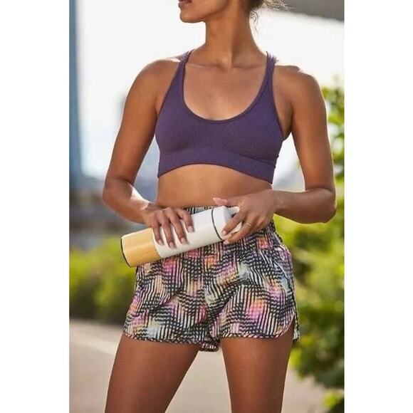 Free People Movement The Way Home High Rise Shorts NWOT in Euphoria Size XL - Picture 1 of 7